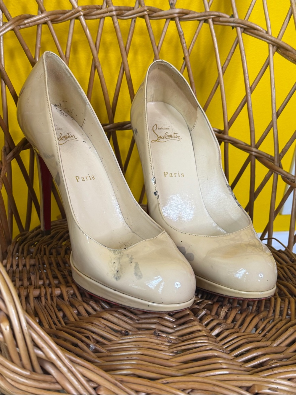 Christian louboutin light tan heels size 39